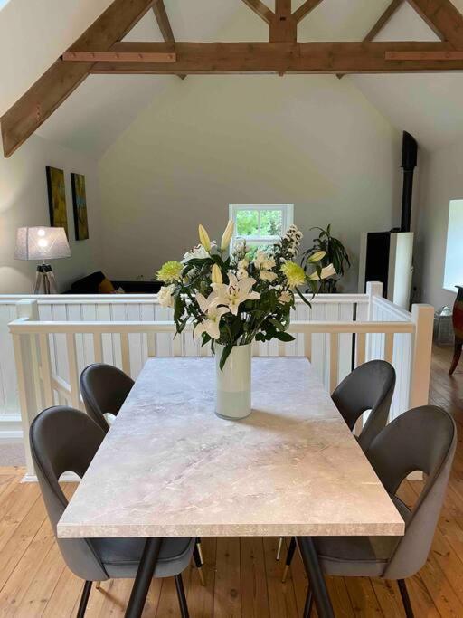 Luxury Peak District 2 Bedroom Boutique Cottage Two Dales Exterior photo
