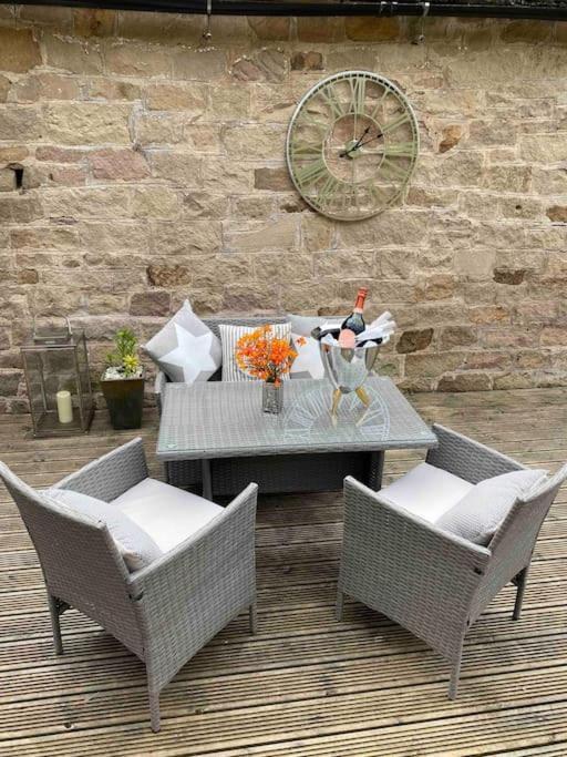 Luxury Peak District 2 Bedroom Boutique Cottage Two Dales Exterior photo