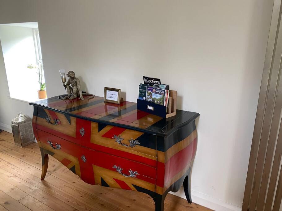 Luxury Peak District 2 Bedroom Boutique Cottage Two Dales Exterior photo